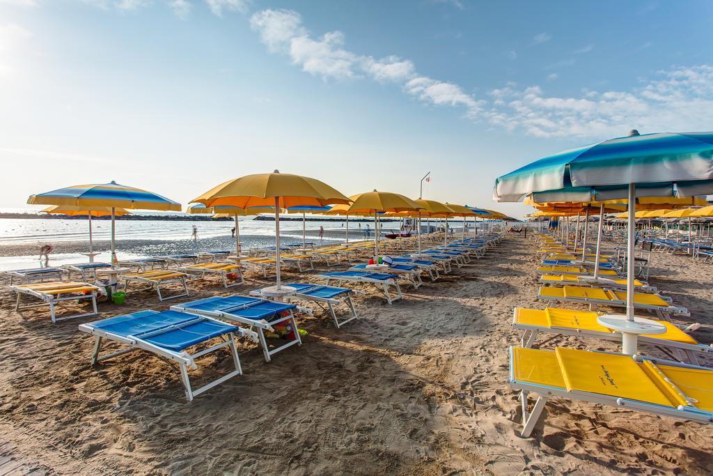 Hotel Asiago Beach Lido Di Savio Exteriér fotografie