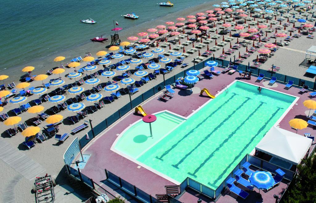 Hotel Asiago Beach Lido Di Savio Exteriér fotografie