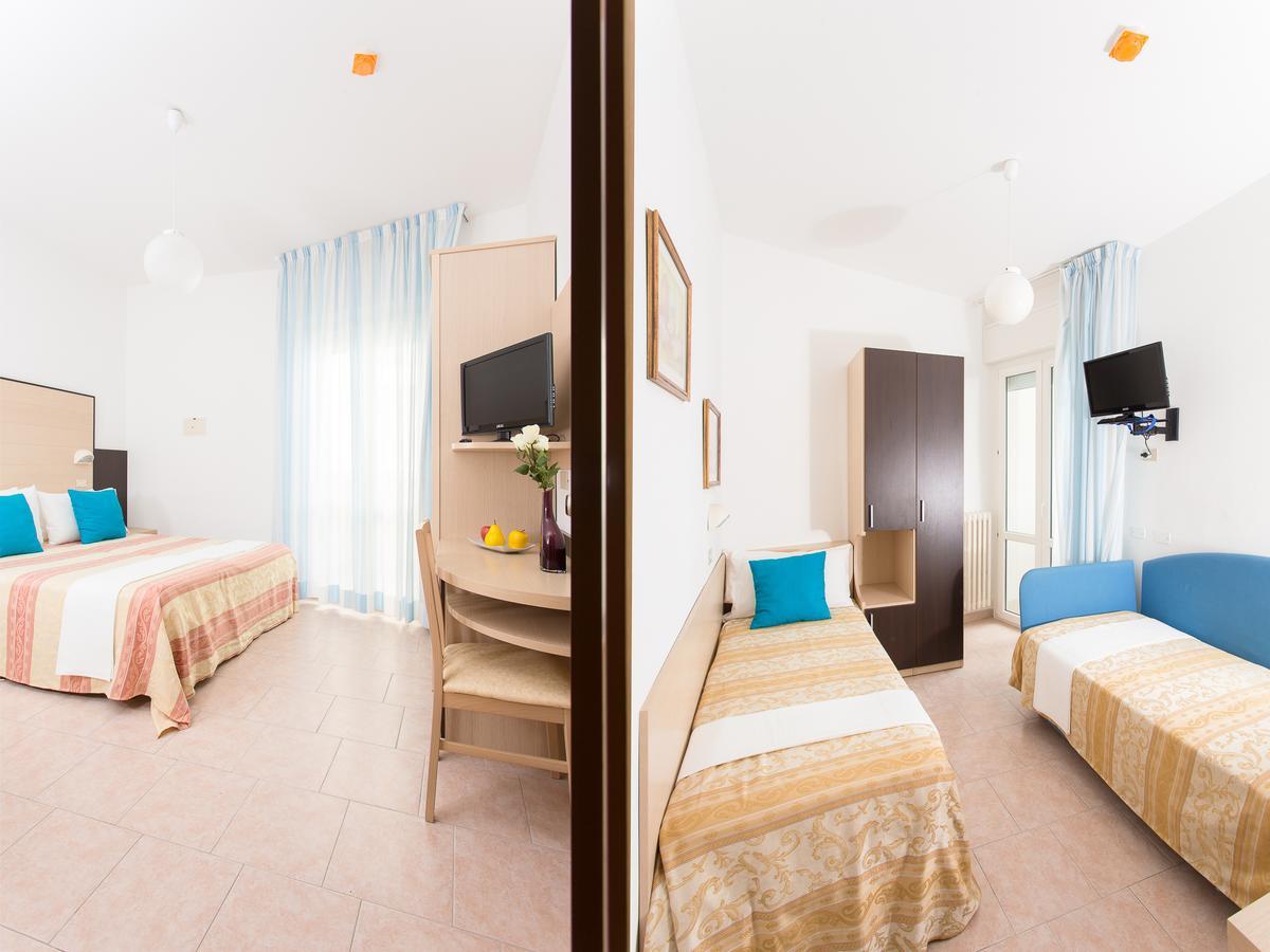 Hotel Asiago Beach Lido Di Savio Pokoj fotografie